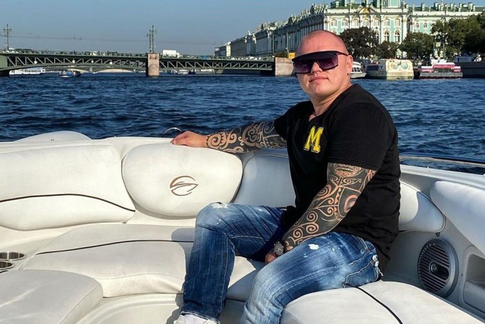 Ilustračný obrázok k článku Vzpieračke na letisku neverili, že je žena: Potom vysvetlila, prečo nemá prsia! FOTO