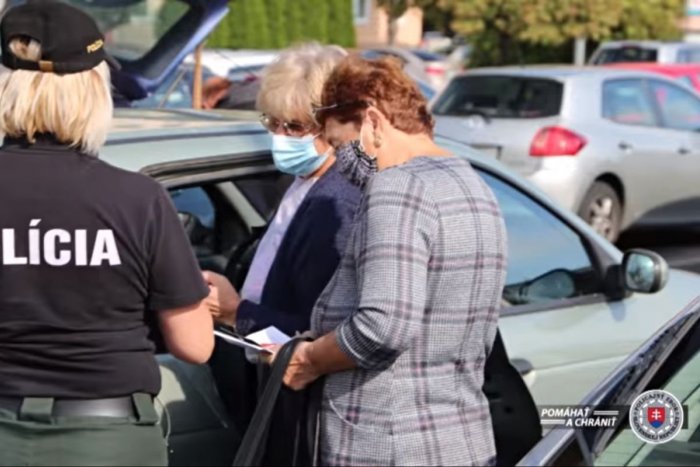 Ilustračný obrázok k článku Policajti vyrazili do ulíc Šale: Zamerali sa na seniorov