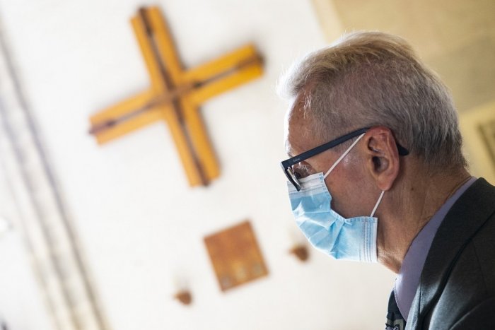 Ilustračný obrázok k článku Vianoce v novozámockých kostoloch: Pozrite si PREHĽAD plánovaných bohoslužieb