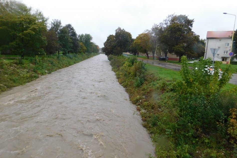 Ilustračný obrázok k článku Varovanie tretieho stupňa: Okresu Prievidza hrozia povodne