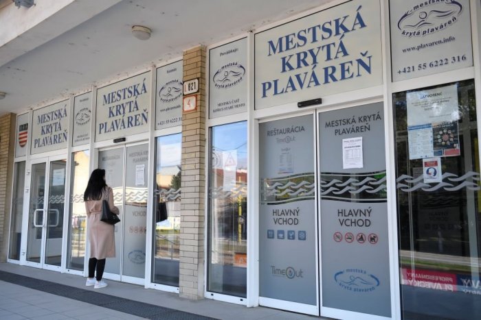 Ilustračný obrázok k článku Košickí poslanci schválili kúpu plavárne: Mesto ju chce za 700-tisíc eur