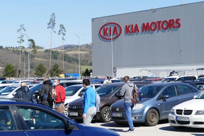 Ilustračný obrázok k článku Automobilka KIA zastavila výrobu: Dôvodom sú problémy s dodávkou dielov
