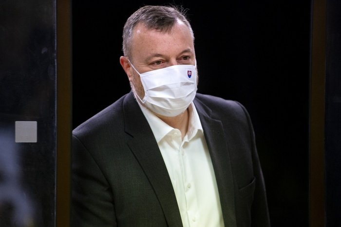 Ilustračný obrázok k článku Minister Milan Krajniak podpíše v Prievidzi dôležitú zmluvu na pomoc pre baníkov