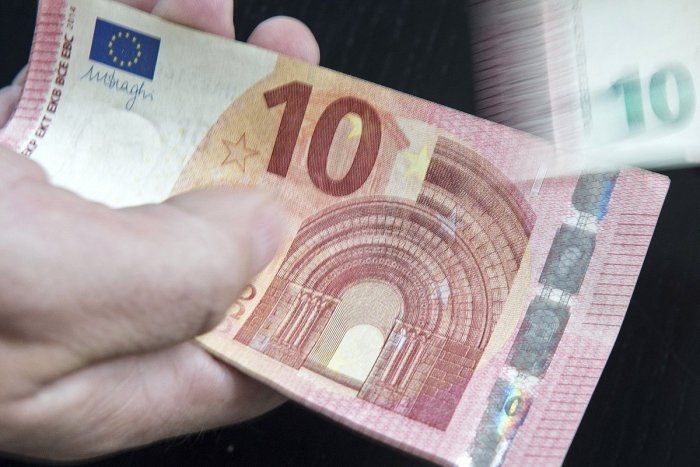 Ilustračný obrázok k článku CHCETE vedieť, o koľko eur sa vám v januári NAVÝŠI dôchodok? Takto sa to dozviete OKAMŽITE!