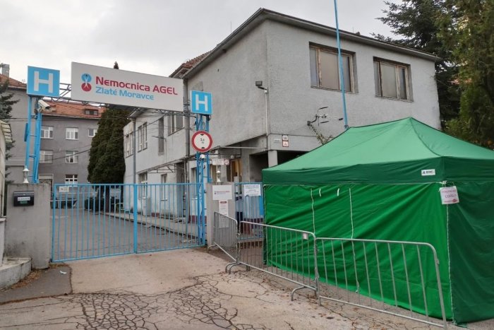 Ilustračný obrázok k článku Koronavírus v Zlatých Moravciach: Aktuálny stav v nemocnici sa výrazne zlepšil