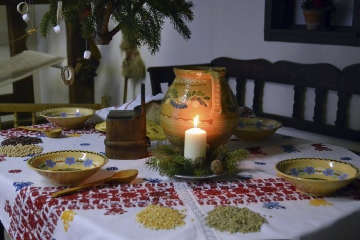 Ilustračný obrázok k článku Spišskonovoveský primátor nám prezradil svoje vianočné menu: Prečo večeriava dvakrát?