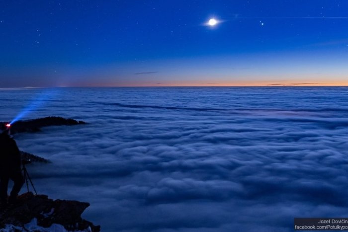 Ilustračný obrázok k článku Tajomstvo betlehemskej hviezdy priamo nad nami: Takto ho vysvetľuje astronóm