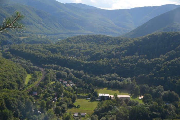 Ilustračný obrázok k článku Kam za turistikou v okolí Košíc? Skalka nad Hornádom ponúka krásny výhľad
