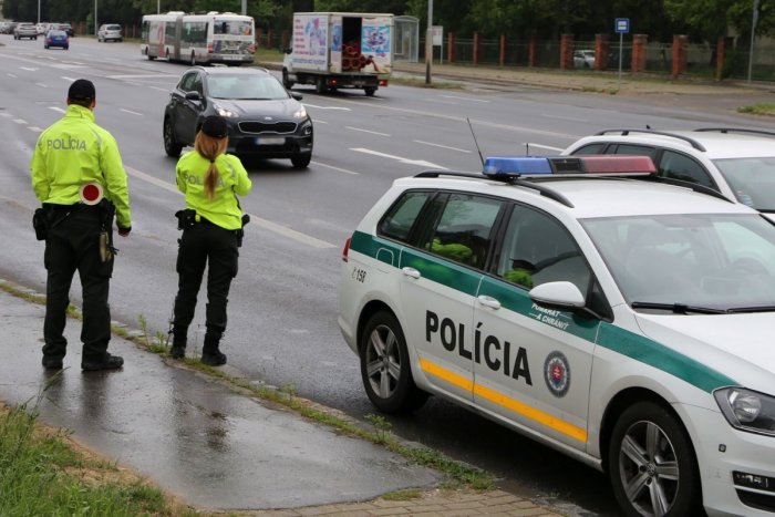 Ilustračný obrázok k článku Ak nemusíte, nejazdite do Nitry! Polícia sprísni kontroly na cestách