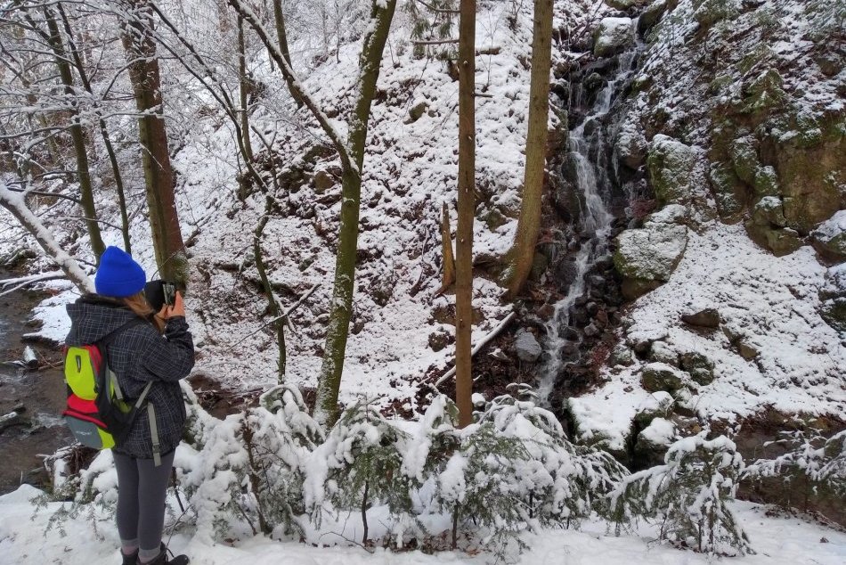 Ilustračný obrázok k článku Túto krásu máme len na skok od Bystrice: Už ste videli Malachovský vodopád v zime? FOTO