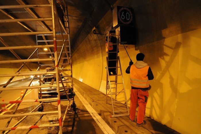 Ilustračný obrázok k článku Radšej bude zatvorený: V Tuneli Branisko je vysoké riziko nehody!