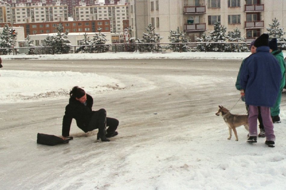 Ilustračný obrázok k článku Aktuálne jar, pred 25 rokmi zimný CHAOS: Spomínate si na Bystricu v zajatí ľadu? FOTO