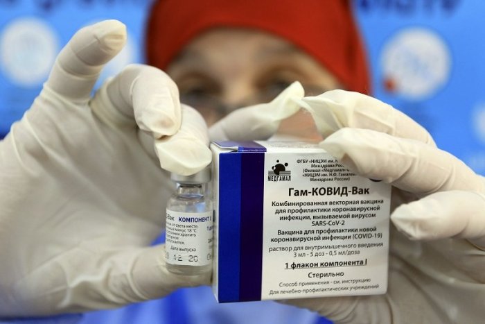 Ilustračný obrázok k článku Za ľudí dala STOPKU nákupu ruskej vakcíny. Krajniak a Matovič sú z toho sklamaní