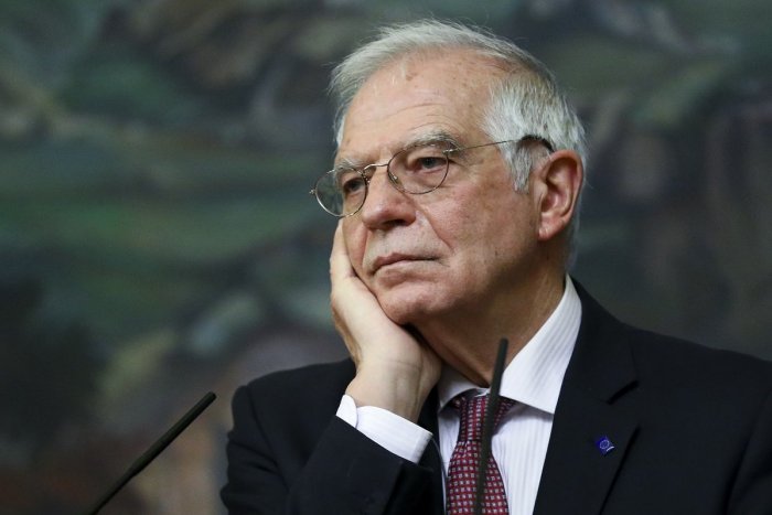 Ilustračný obrázok k článku Europoslanci volajú po demisii Borrella, ten po sankciách voči Kremľu