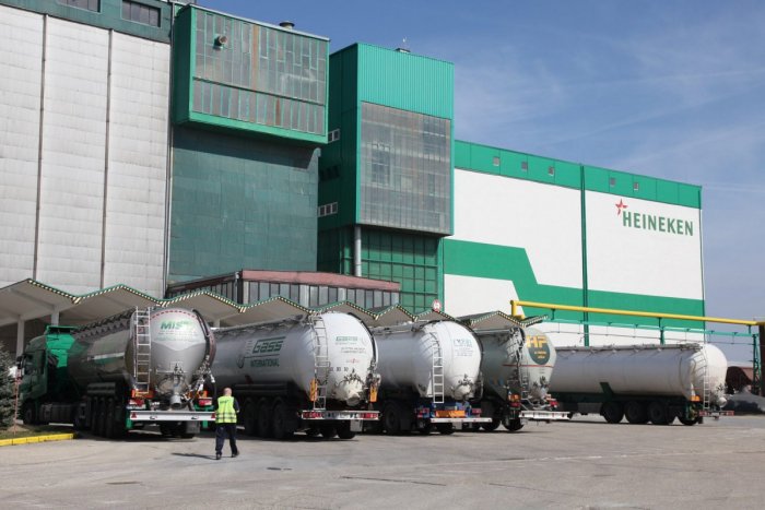 Ilustračný obrázok k článku Aj pivovary poznačila pandémia: Pre miliónové straty prídu o prácu TISÍCE zamestnancov!