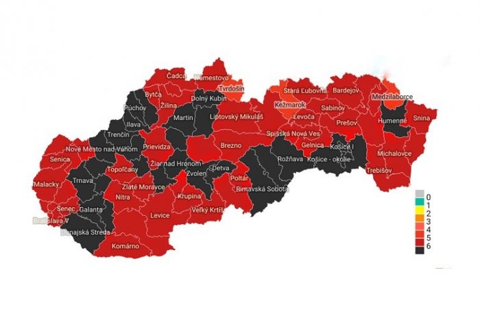 Ilustračný obrázok k článku Čiernu farbu má jediný okres v Nitrianskom kraji: Nové pravidlá od 8. marca