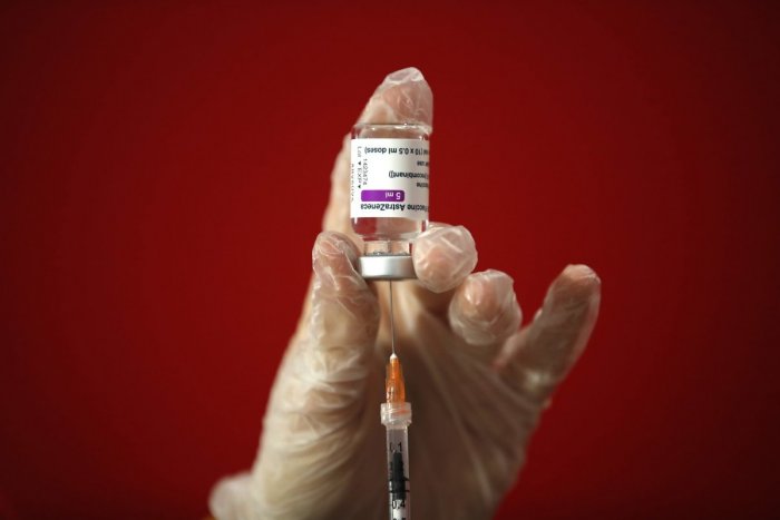 Ilustračný obrázok k článku Ľudia už nebudú musieť striehnuť na očkovacie termíny. Ministerstvo sľubuje zmeny