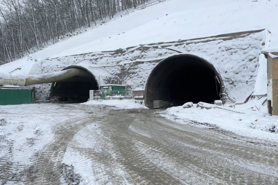 Ilustračný obrázok k článku Ako v Prešove napreduje výstavba severného obchvatu a tunela Bikoš? Najnovšie FOTOZÁBERY