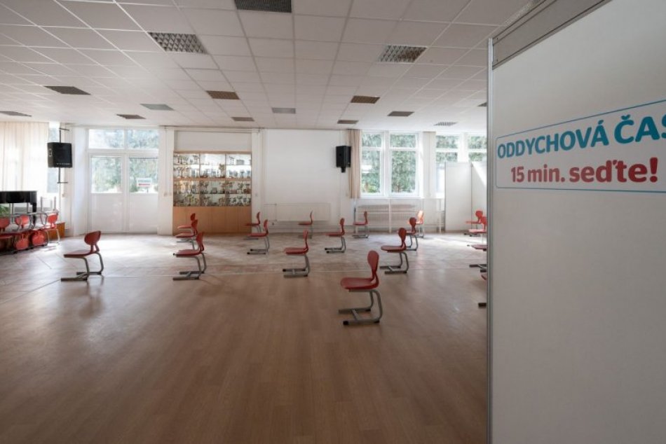 Ilustračný obrázok k článku Očkovanie v Nitre naberá obrátky: Na víkend je pripravených ďalších 3 400 vakcín