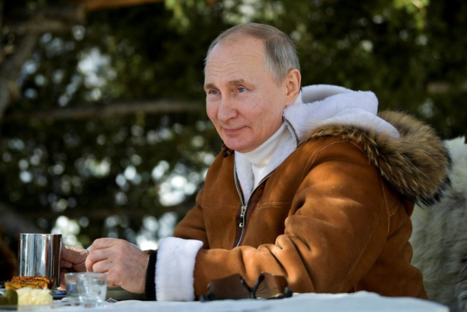 Ilustračný obrázok k článku Čo sa to DEJE v Rusku pred Vianocami? Putin verejne poďakoval Dedovi Mrázovi!