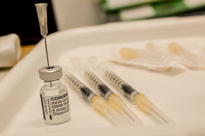 Ilustračný obrázok k článku Očkovanie v Košickom kraji nepoľavuje: Vakcínu vám pichnú v mestách aj obciach