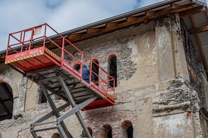 Ilustračný obrázok k článku Veľké plány v Krompachoch: Mesto chce v bývalej železiarni zriadiť hutnícke múzeum, FOTO