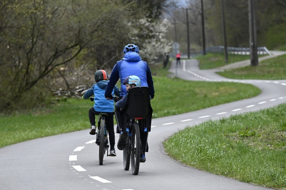 Ilustračný obrázok k článku Cyklisti sa potešia: Príprava plánovanej cyklotrasy zo Zvolena pokračuje