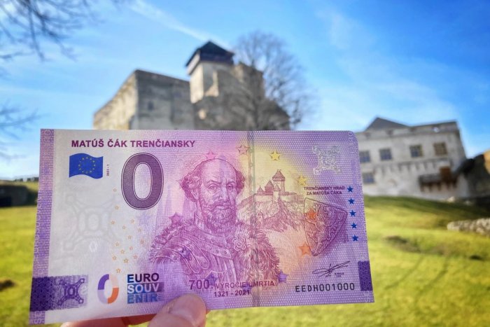 Ilustračný obrázok k článku Na Trenčianskom hrade spustili predaj suvenírovej bankovky s motívom Matúša Čáka