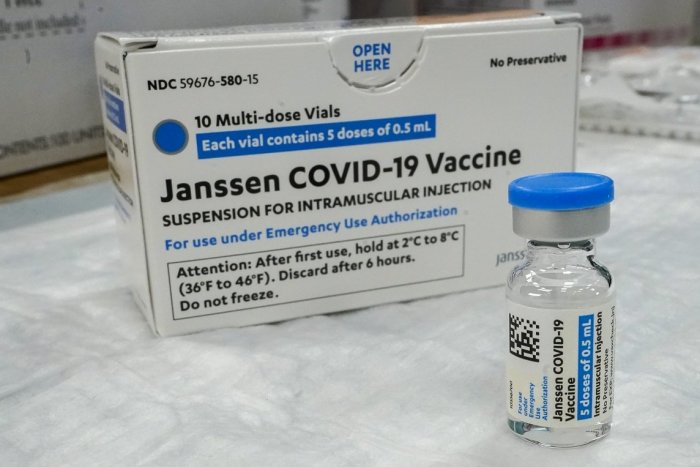 Ilustračný obrázok k článku Vakcínou Johnson&Johnson by sa mohlo začať očkovať o dva týždne. Pre koho je určená?
