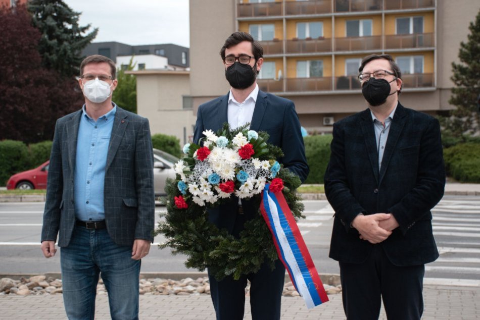 Ilustračný obrázok k článku V Nitre na históriu nezabudli: Pripomenuli si 76. výročie víťazstva nad fašizmom