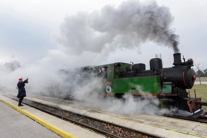 Ilustračný obrázok k článku TIPY na víkend v Nitre: Čaká nás prehliadka skanzenu aj JAZDA vlakom poľnej železnice