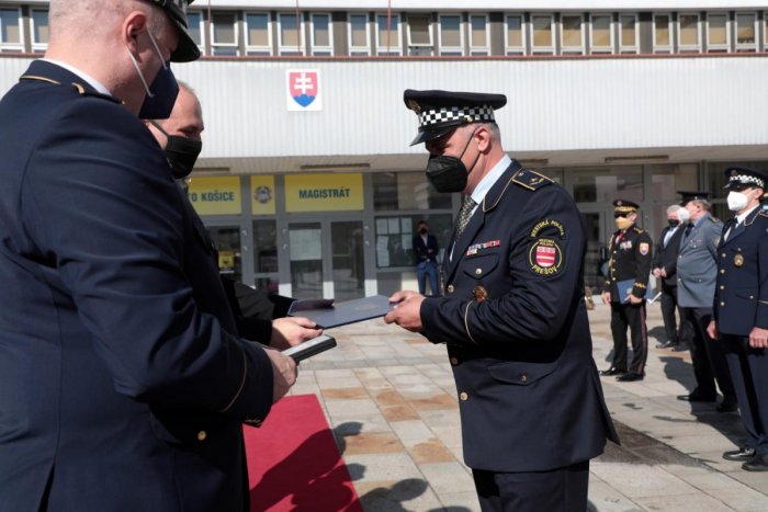 Ilustračný obrázok k článku Pocta pre náčelníka mestskej polície v Prešove: Dostal ocenenie za zásluhy o bezpečnosť