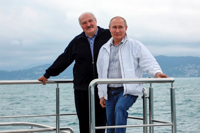 Ilustračný obrázok k článku Lukašenko celému svetu: Keď Rusko vojensky NAPADNÚ, Bielorusko mu príde na pomoc!
