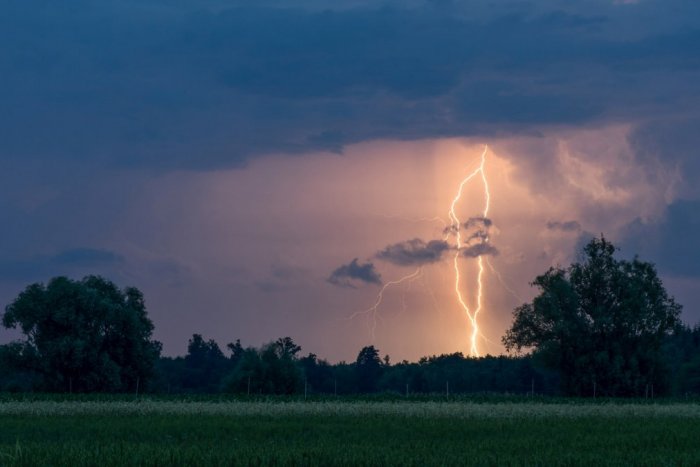 Illustrative image for the article WARNING: Major storms are on their way to Slovakia!  Tornadoes are also not excluded near us