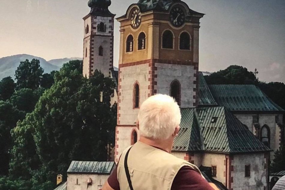 Ilustračný obrázok k článku V Rooseveltke pribudla atraktívna NOVINKA: Kochať sa môžete krásami Bystrice, FOTO