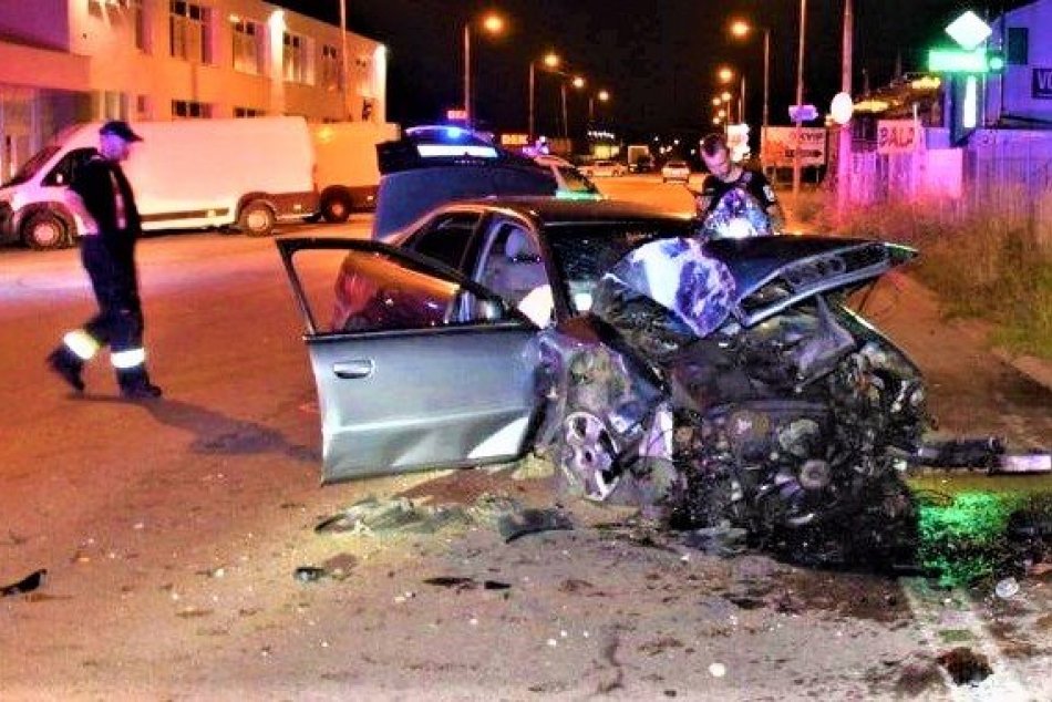 Ilustračný obrázok k článku Kuriózna nehoda v Trenčíne: Vodič zrazil cyklistu, opití boli obaja, FOTO