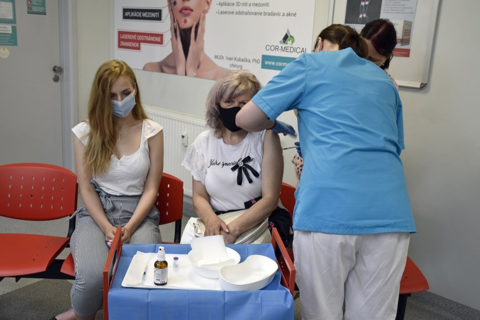 Ilustračný obrázok k článku Prešovská nemocnica eviduje nízky záujem o očkovanie: Prísť sa môže aj bez registrácie!