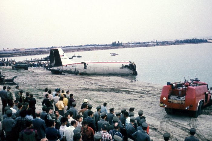 Ilustračný obrázok k článku FOTO, z ktorých mrazí: Zlaté piesky sa pred 45 rokmi stali miestom leteckého nešťastia