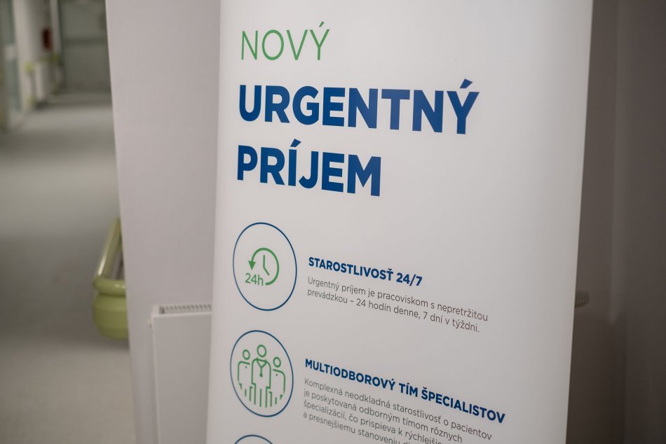 Ilustračný obrázok k článku Desiatky medikov z Košíc sa ponúkli do prvej línie: V Rožňave pôsobia ako dobrovoľníci