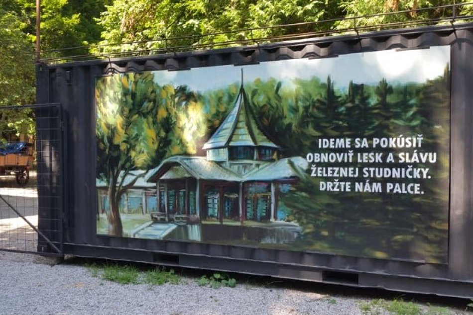 Ilustračný obrázok k článku Na Železnej studničke sa STAVIA. Hlina ponúka záujemcom TEHLY z Ferdinandových kúpeľov