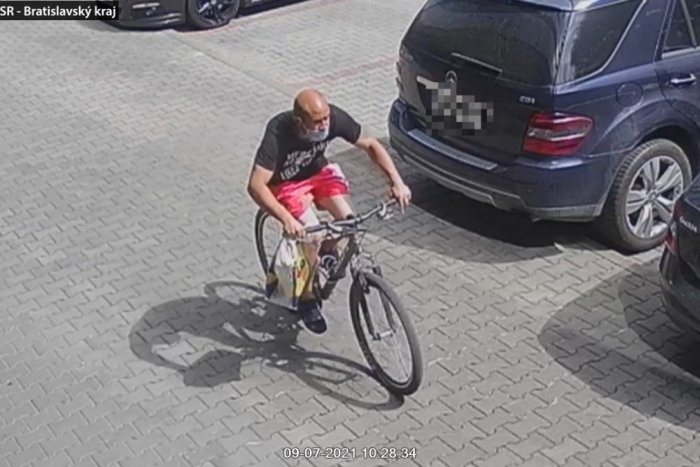Ilustračný obrázok k článku KRÁDEŽÍ bicyklov je v Bratislave ako maku. Polícia teraz pátra po TOMTO mužovi