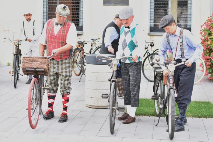 Ilustračný obrázok k článku Retro bicykle vyrazia do ulíc: Blíži sa Oponický pedál