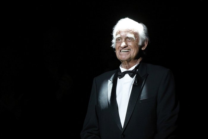Ilustračný obrázok k článku Filmový svet prišiel o ďalšiu hviezdu: Zomrel legendárny herec Jean-Paul Belmondo