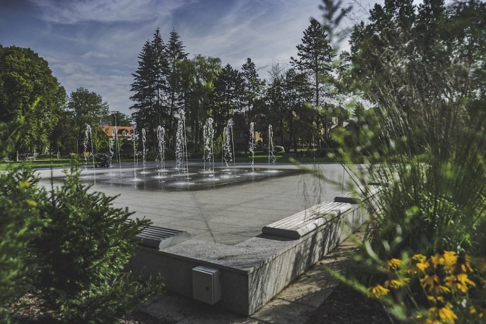 Ilustračný obrázok k článku Máme byť na čo pyšní: Najkrajší park na Slovensku nájdete v Žiline, FOTO