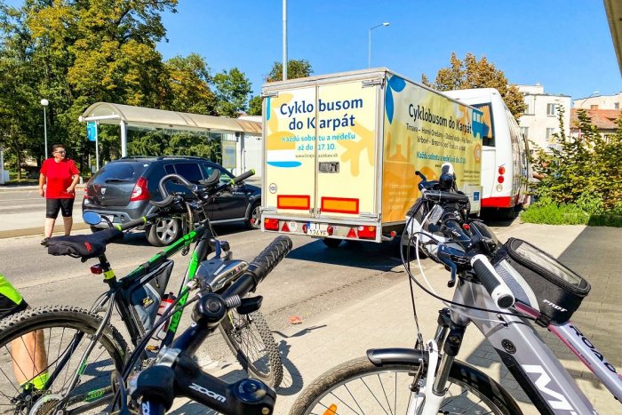 Ilustračný obrázok k článku Užite si víkend na bicykloch: Cyklobus do Karpát bude premávať zadarmo
