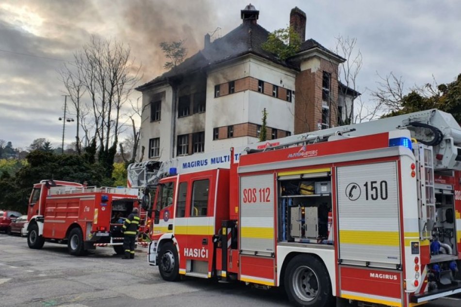 Ilustračný obrázok k článku Požiar v Bratislave zachvátil budovu, FOTO