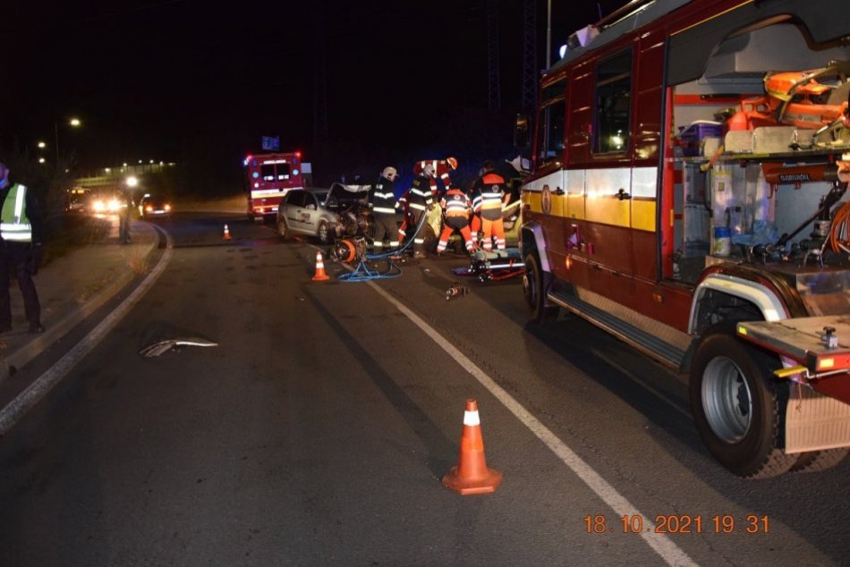 Ilustračný obrázok k článku Nové INFO o večernej nehode v Bystrici: V nemocnici skončili vodička s vnučkou, FOTO