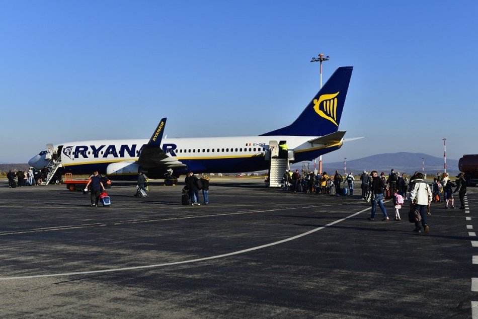 Ilustračný obrázok k článku Šéf Ryanairu nemá dobré správy: Éra leteniek za pár eur SKONČILA! O koľko zdražejú?