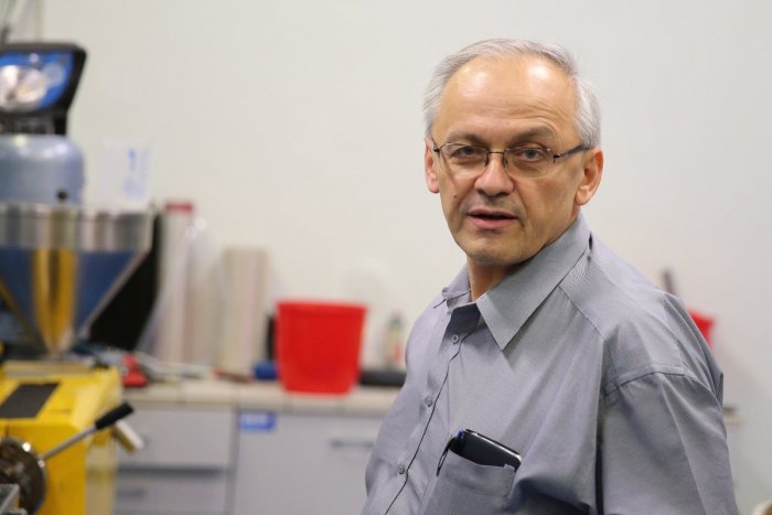 Ilustračný obrázok k článku Prázdne plastové obaly nie sú odpad, ale cenné suroviny