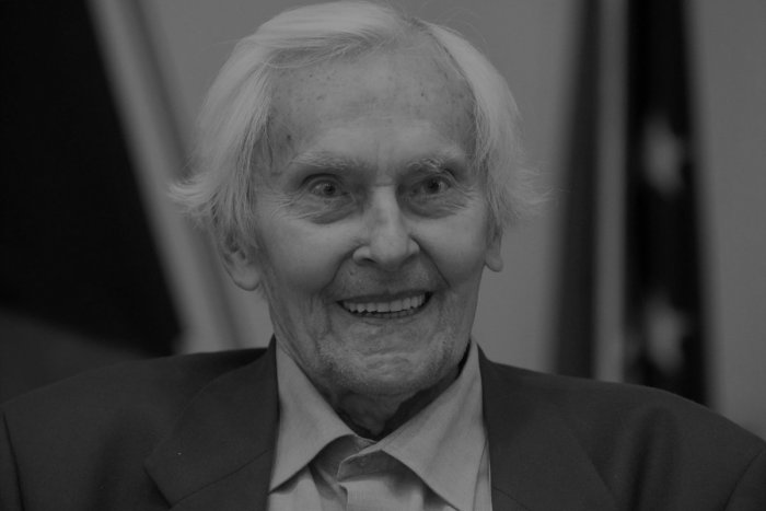 Ilustračný obrázok k článku Zomrel svetoznámy DOBRODRUH a cestovateľ Miroslav Zikmund: Mal 102 rokov